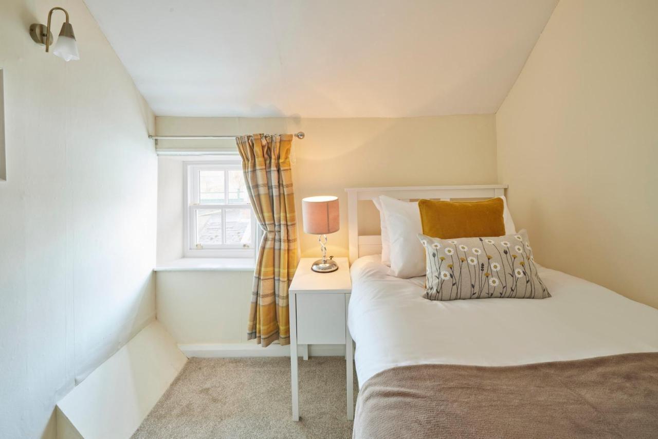 Host & Stay - Honey Cottage Hinderwell Exterior foto